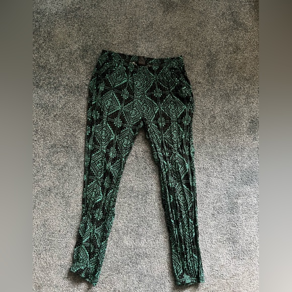 Lounge Pants - Picture 2 of 4